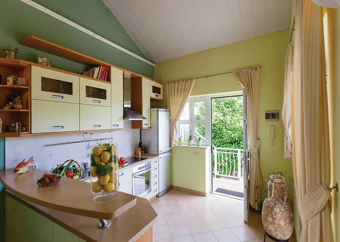 Ankora - Three Bedroom With Terrace And Sea View